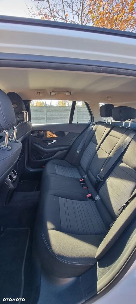 Mercedes-Benz Klasa C 180 d - 15