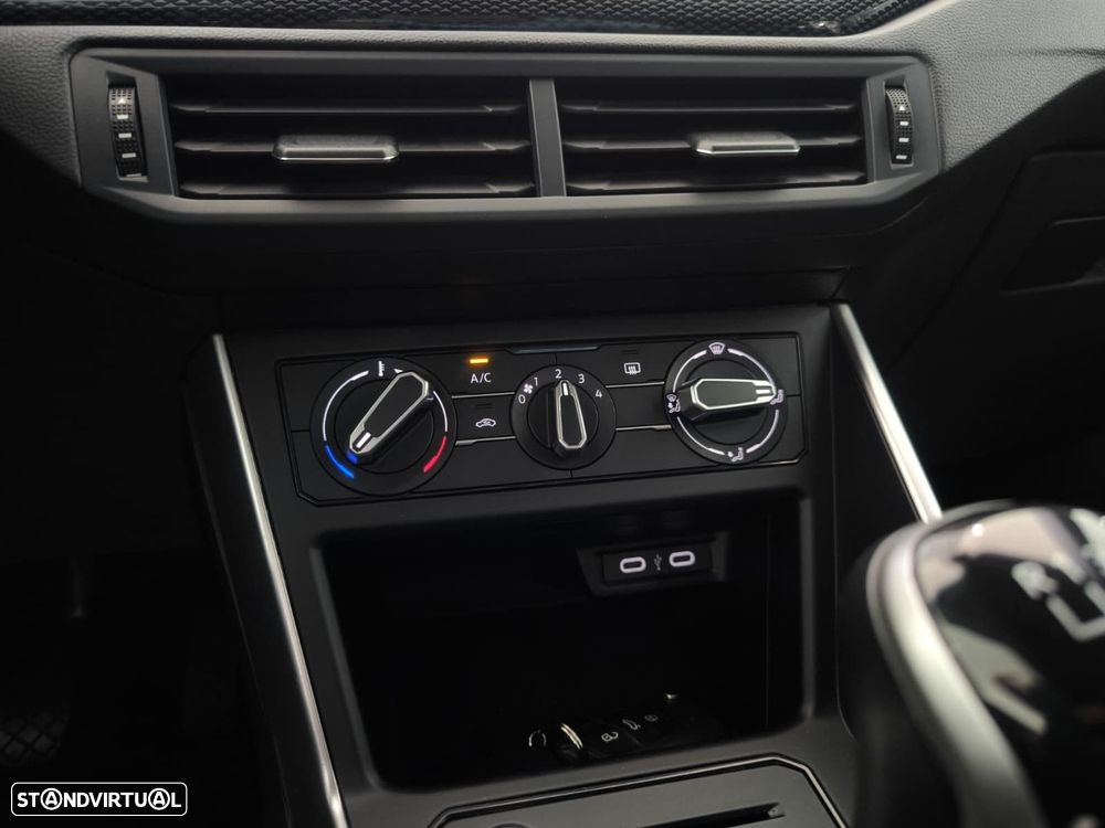 VW Taigo 1.0 TSI Urban Style - 18
