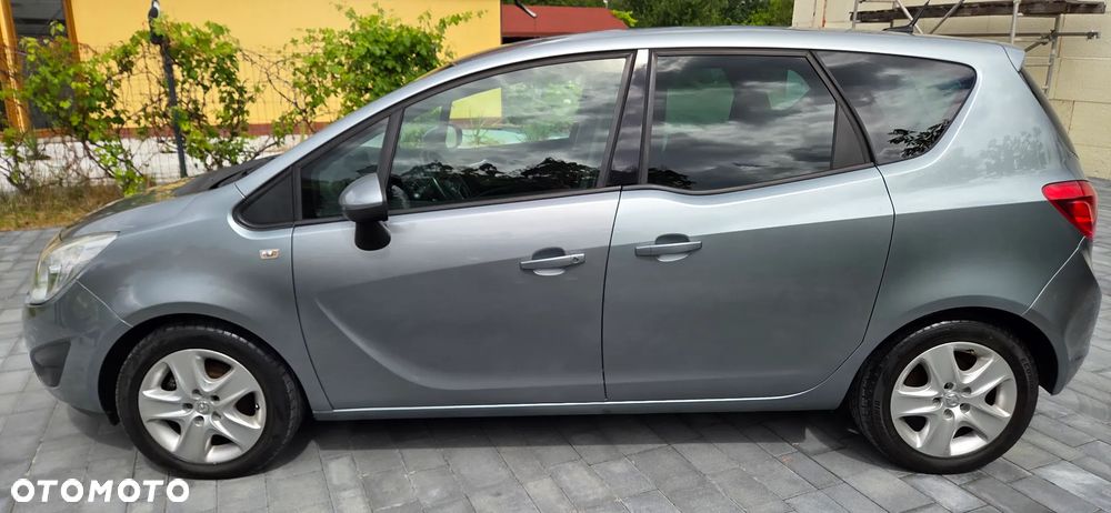 Opel Meriva 1.4 T Cosmo - 16