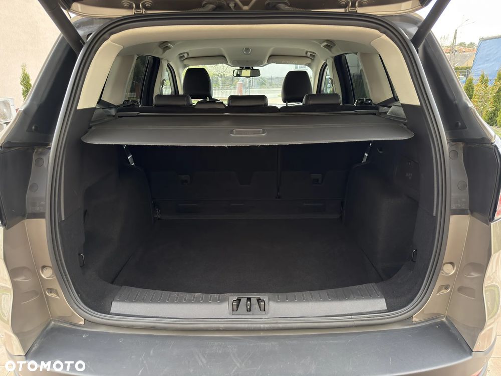 Ford Kuga 2.0 TDCi FWD Edition - 23