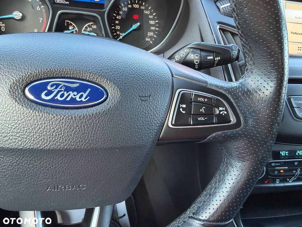 Ford Focus 1.0 EcoBoost ST-Line ASS - 26