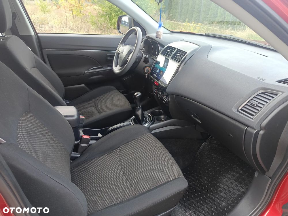 Mitsubishi ASX - 18