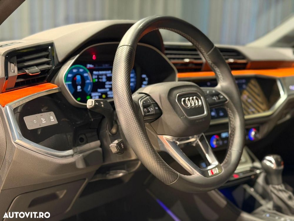 Audi Q3 Sportback - 26