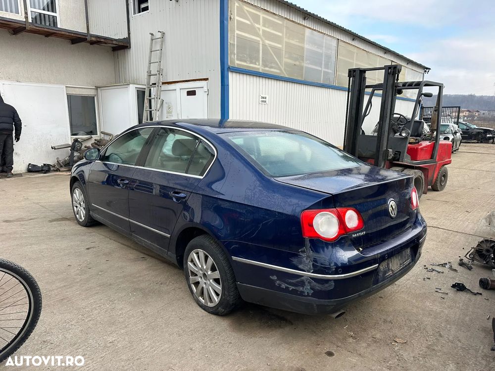 Dezmembrari VW Passat B6 1.6 Benzina / Cod Motor BLF - 4