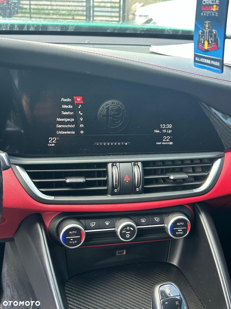 Alfa Romeo Giulia - 8