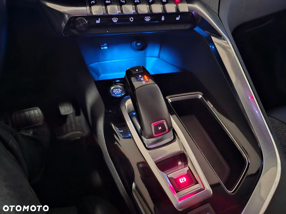 Peugeot 3008 1.5 BlueHDi Allure S&S EAT8 - 12