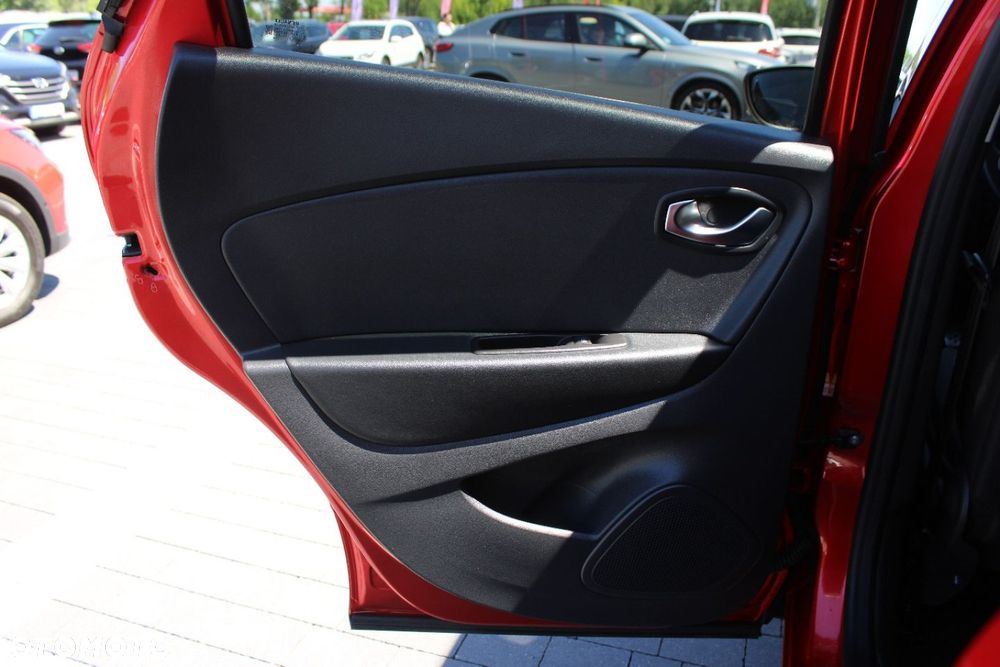 Renault Captur - 20