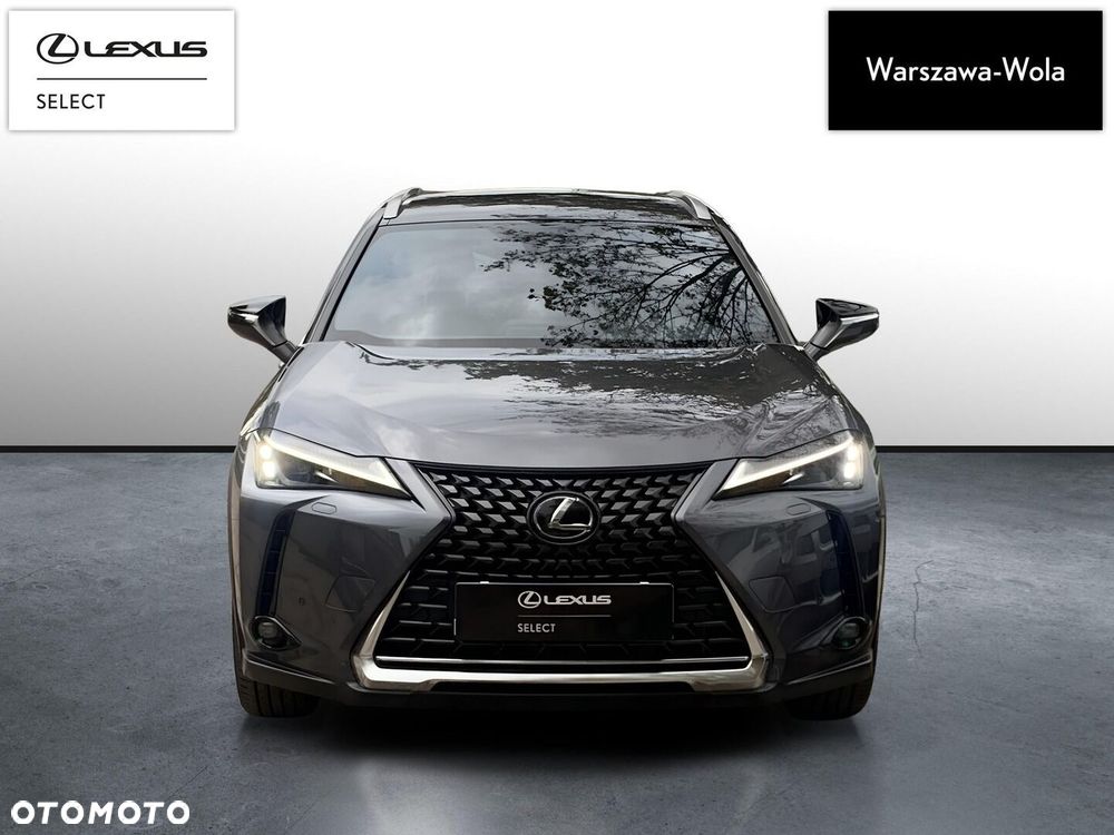 Lexus UX - 8