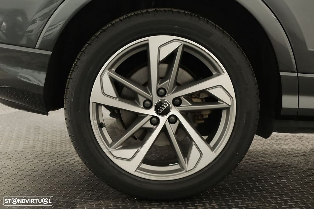 Audi Q3 Sportback 45 TFSIe S line S tronic - 5