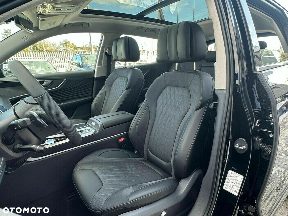 Hongqi HS5 2.0T Executive AWD - 19