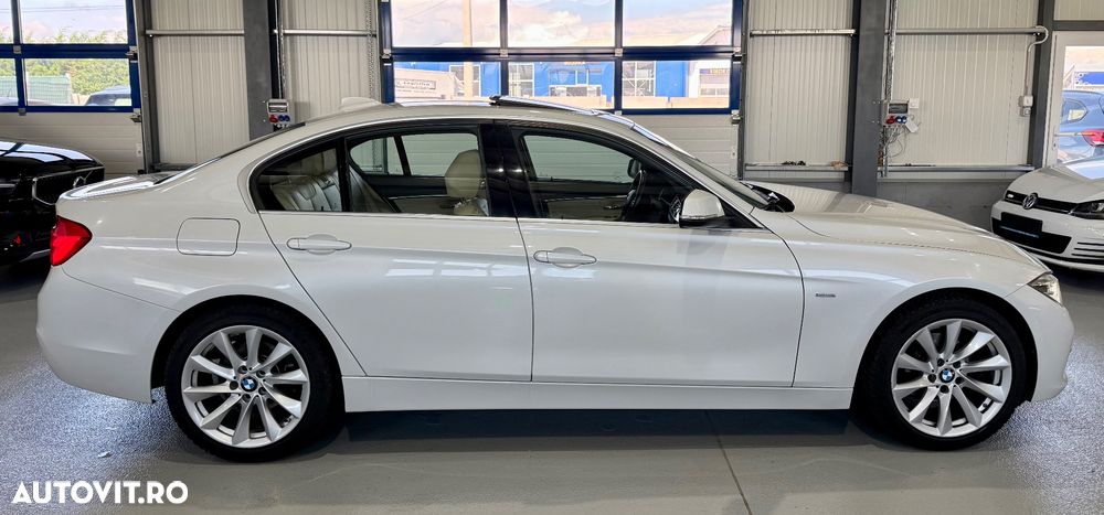 BMW Seria 3 318i Aut. Luxury Line - 16