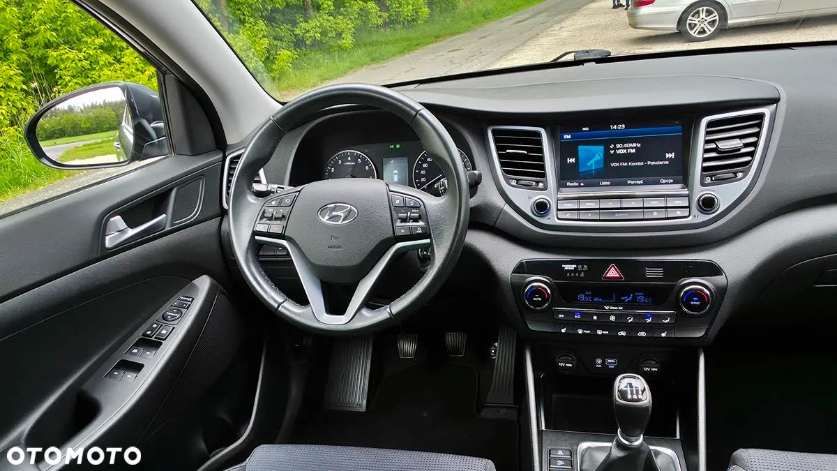 Hyundai Tucson - 32