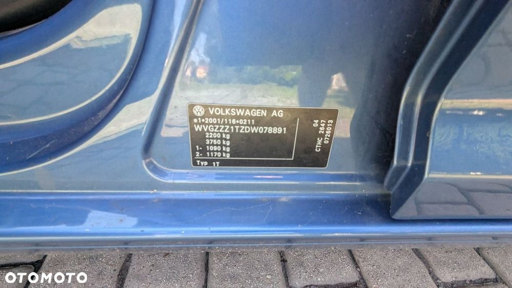 Volkswagen Touran - 22