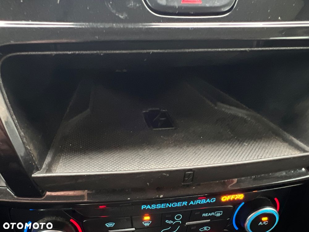 Ford Connect Sport - 17