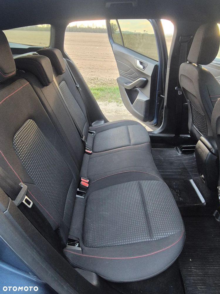 Ford Focus 2.0 EcoBlue ST-Line - 15