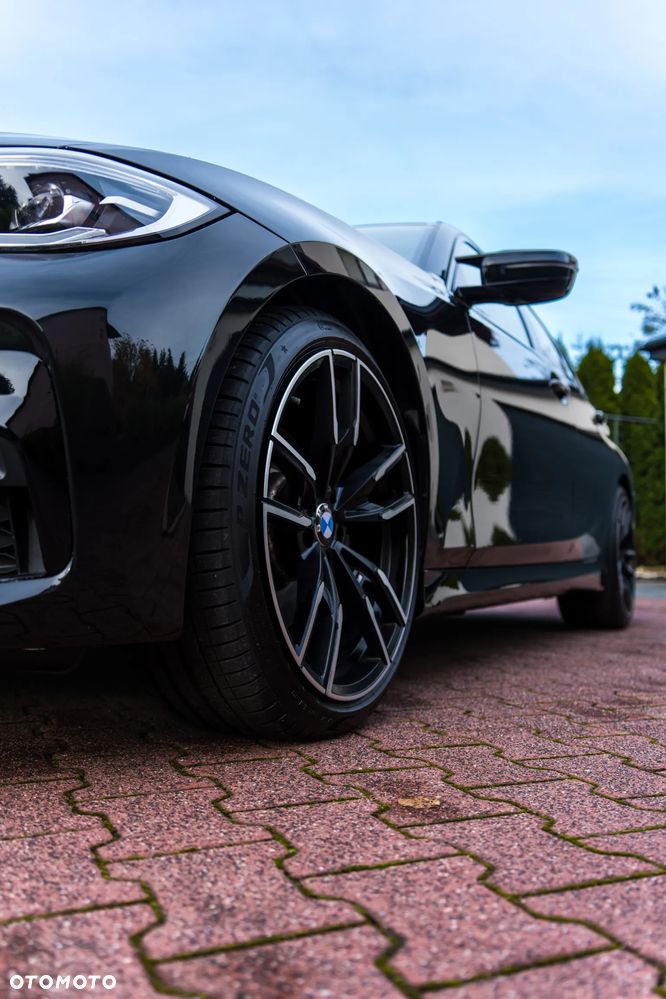 BMW Seria 3 330i M Sport sport - 13