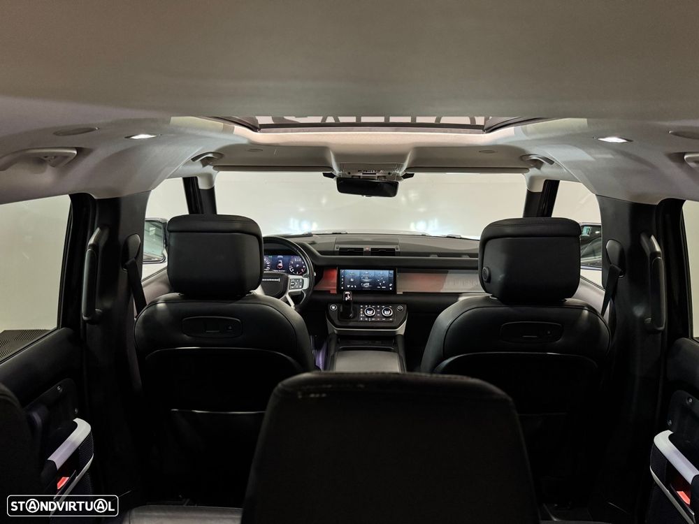 Land Rover Defender 3.0 I6 110 AWD X-Dynamic HSE - 51