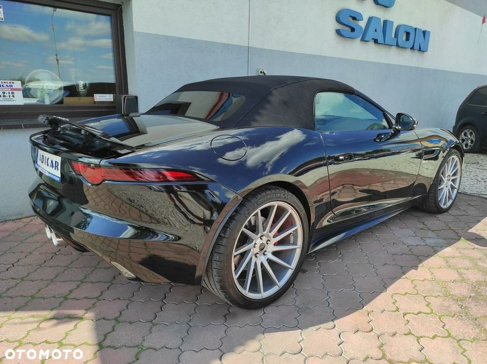 Jaguar F-Type - 8
