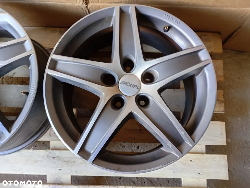 Felga Aluminiowa Ronal 8Jx17H2 ET42 R17 5x120 Vw Transporter T5 T6 - 3