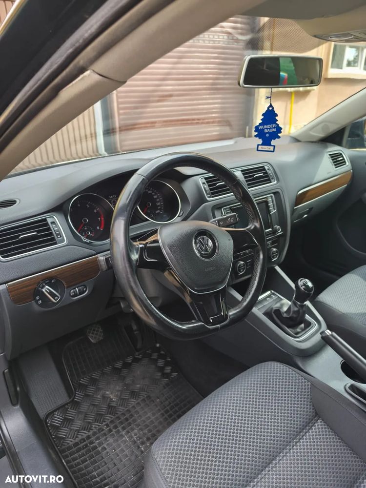 Volkswagen Jetta 1.2 TSI Comfortline - 20