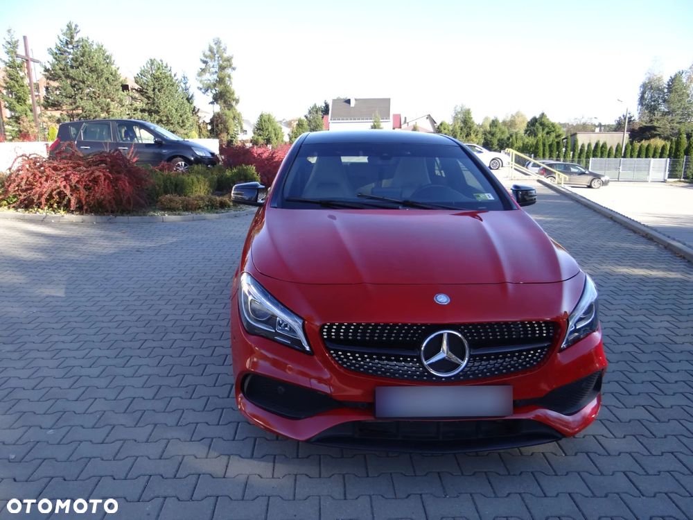 Mercedes-Benz CLA 250 7G-DCT Sport - 10