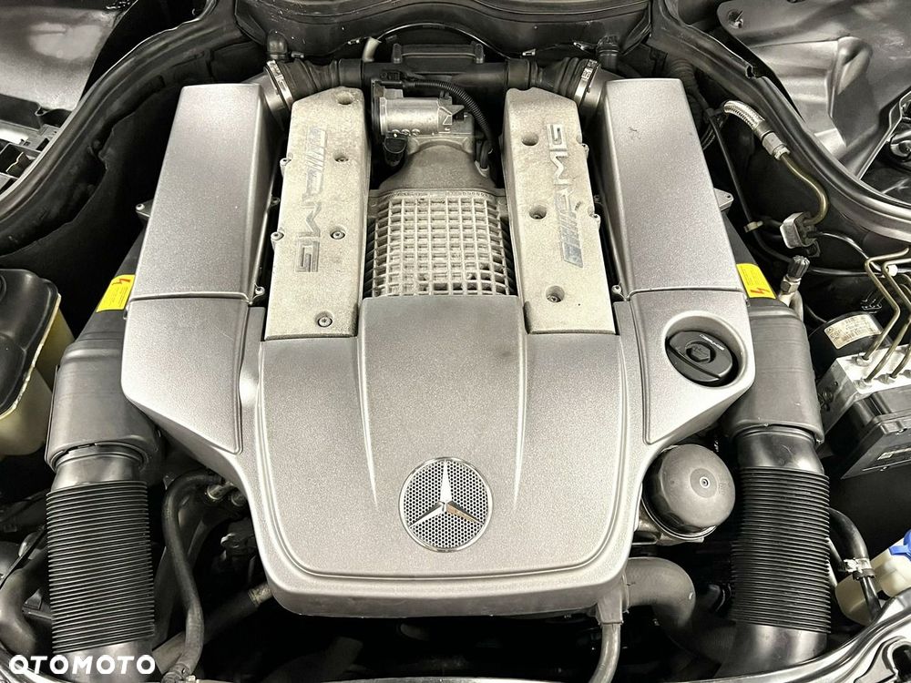 Mercedes-Benz Klasa C 32 AMG - 38