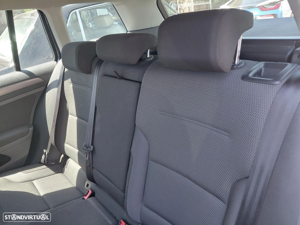 VW Golf Variant 1.6 TDi Highline - 7
