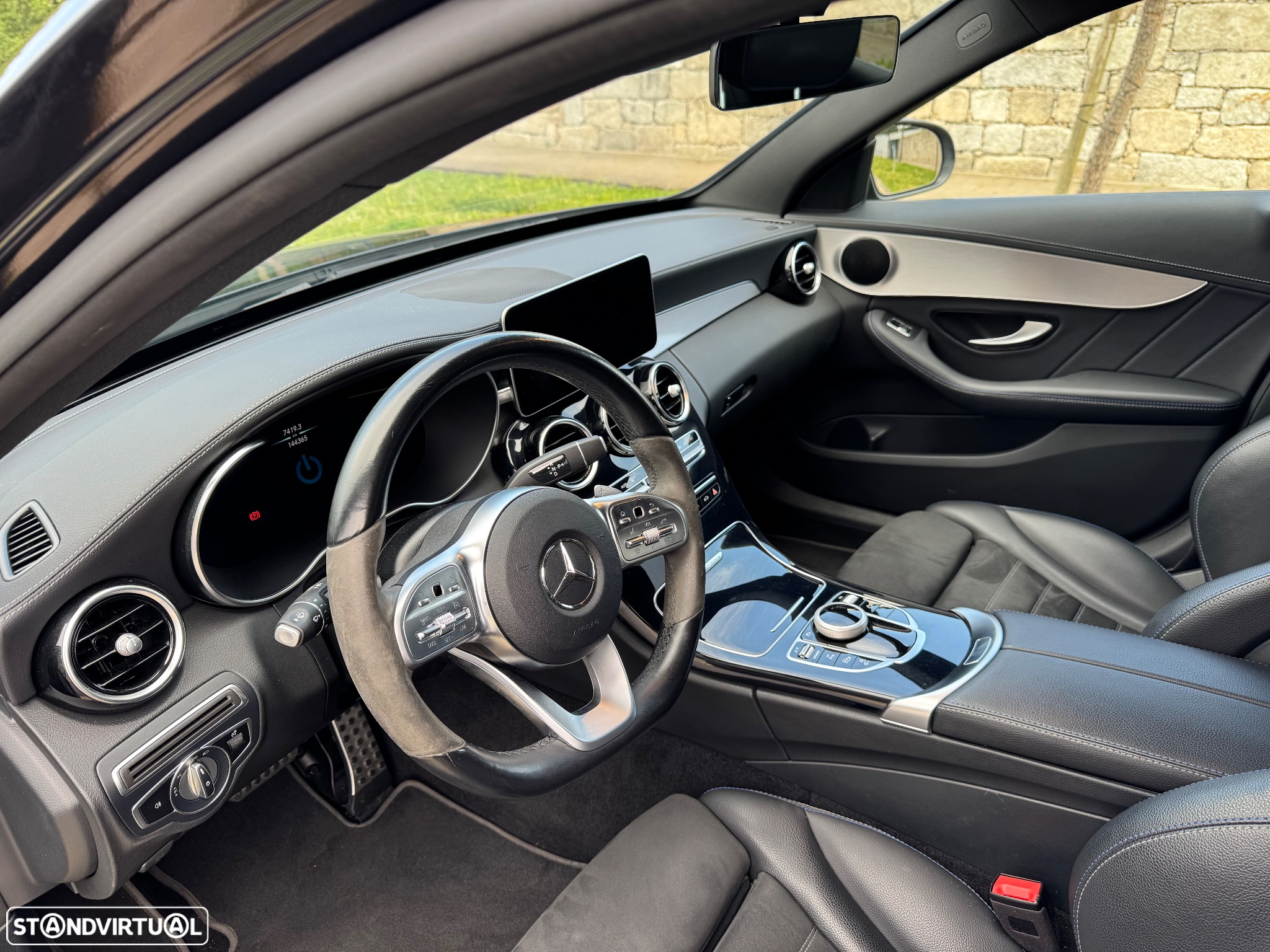 Mercedes-Benz C 300 de AMG Line - 8