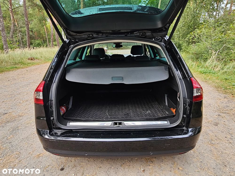 Citroën C5 Tourer HDi 165 FAP Exclusive - 6