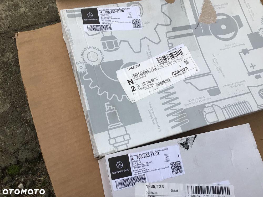 Tapicerka konsola Dekor Mercedes C-klasa 206 Carbon - 5