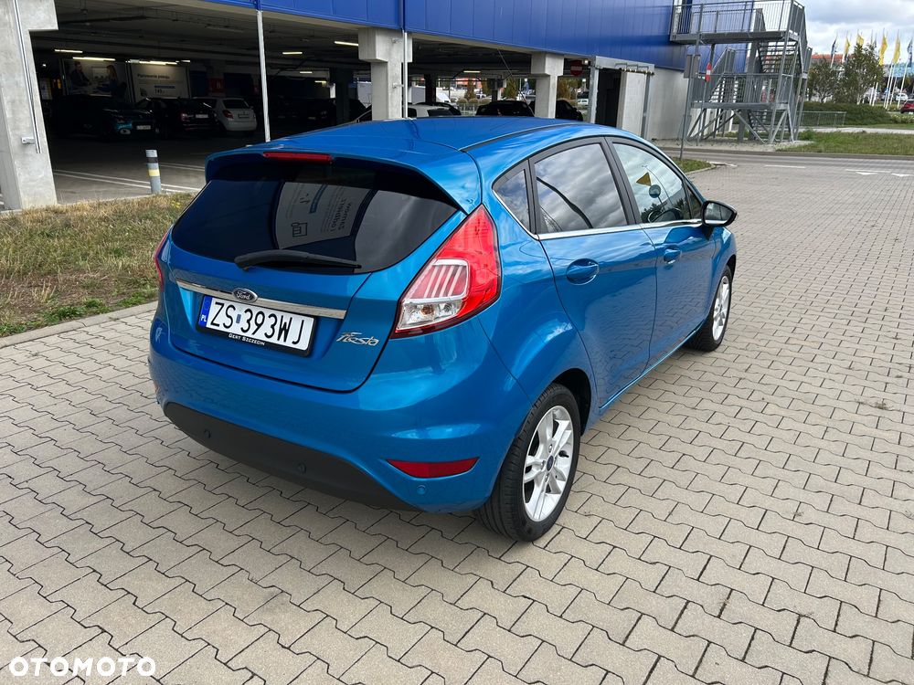 Ford Fiesta 1.0 EcoBoost S&S TITANIUM - 6