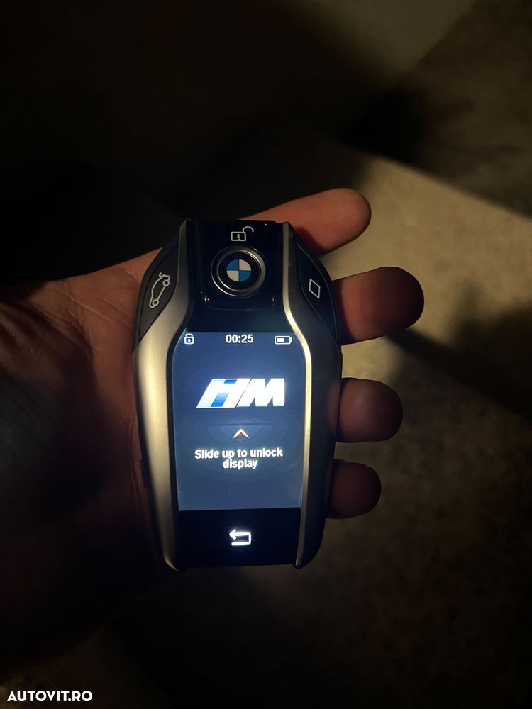 BMW M5 M550i xDrive AT - 10