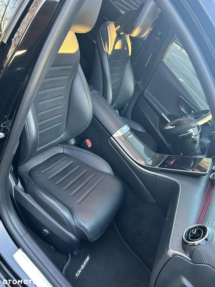 Mercedes-Benz Klasa C 43 AMG 4MATIC - 8