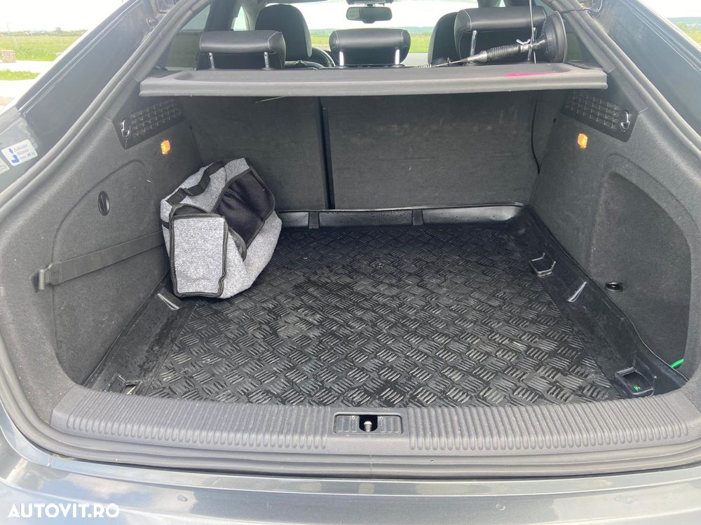 Audi A5 Sportback 2.0 TDI - 11