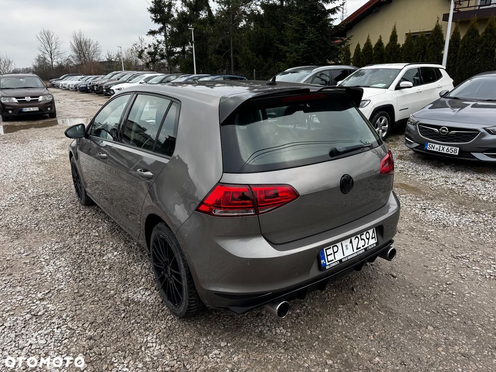 Volkswagen Golf 1.4 TSI BlueMotion Technology Highline - 4