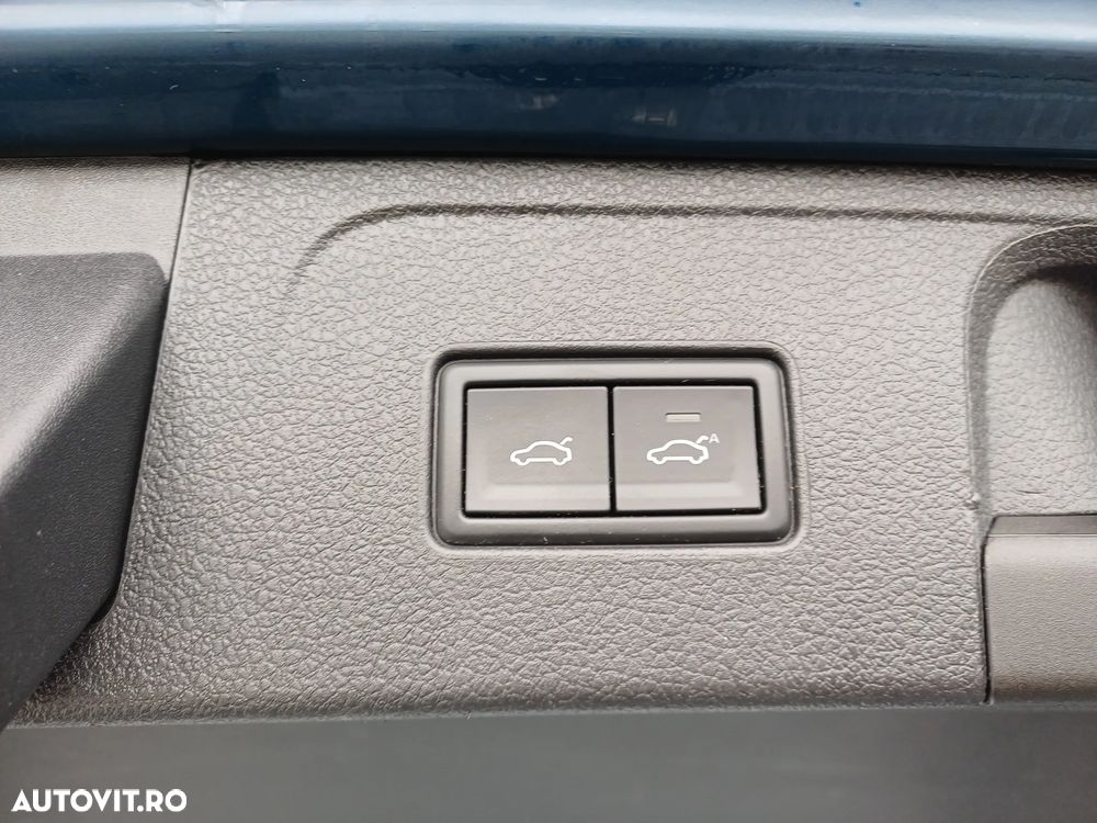 Volkswagen Passat 2.0 TDI SCR DSG Elegance - 40