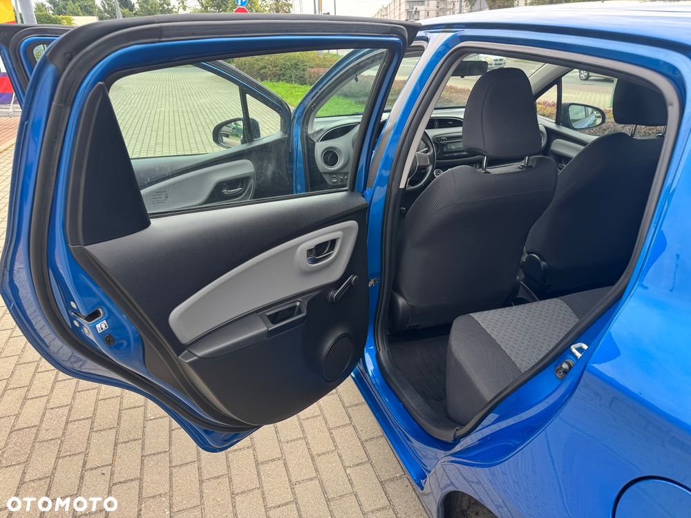 Toyota Yaris 1.33 Active - 9