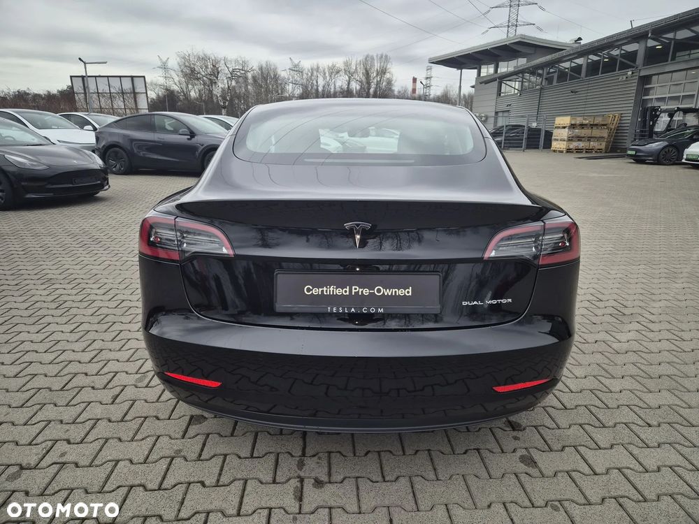 Tesla Model 3 Long Range AWD - 6