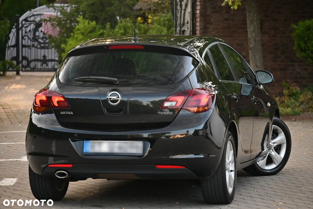 Opel Astra 1.6 Turbo Active - 18
