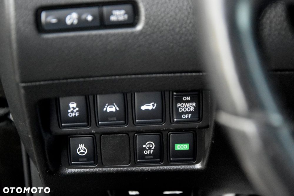 Nissan X-Trail 1.6 DCi Xtronic Tekna - 28