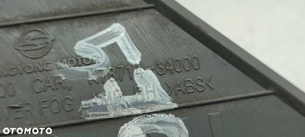 RAMKA KRATKA PRAWA PRZÓD HALOGENU ZDERZAKA SSANGYONG KORANDO III - 4