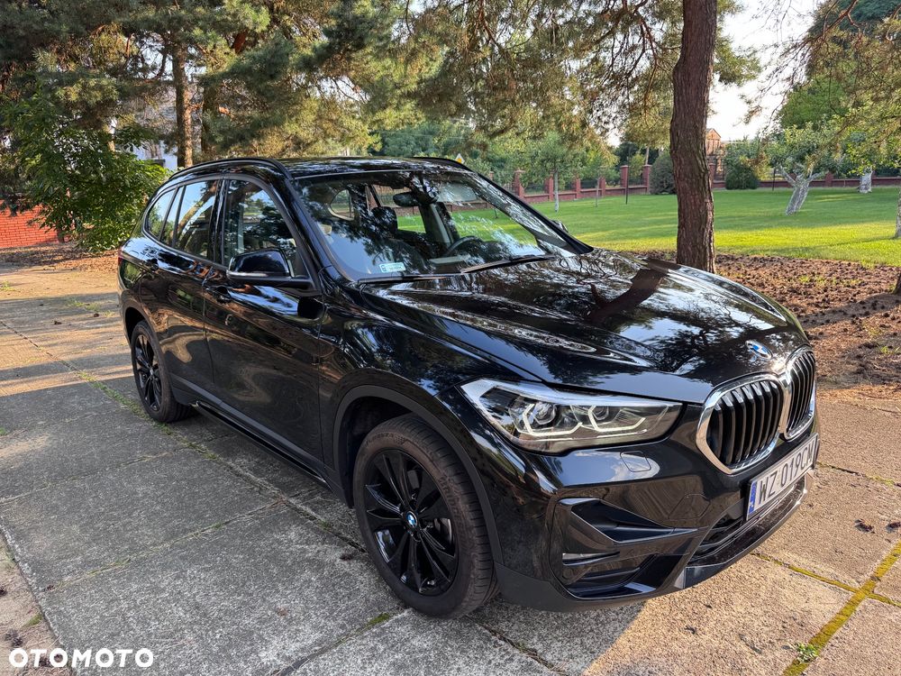 BMW X1 sDrive18i xLine sport - 4