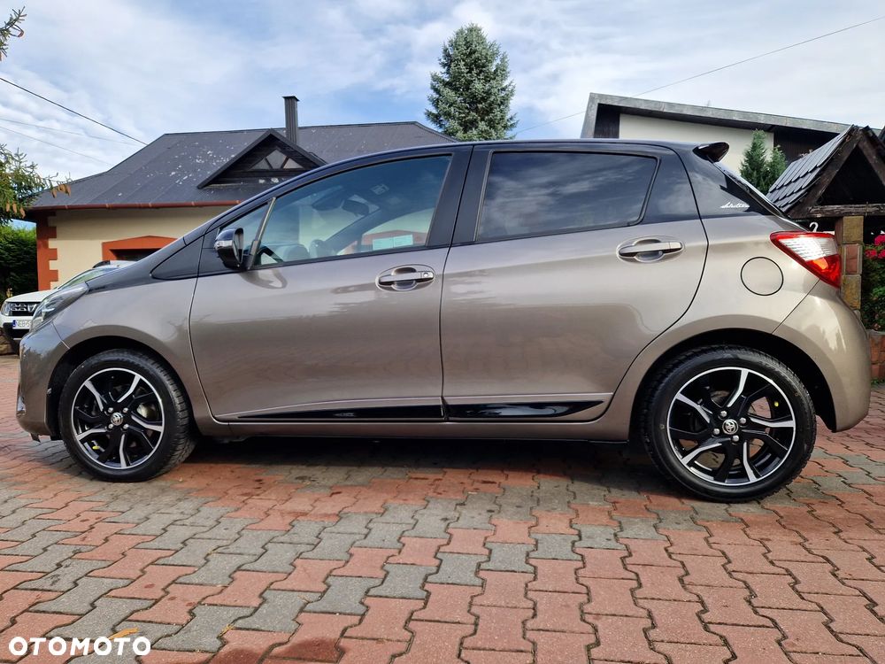 Toyota Yaris 2018 photo 4
