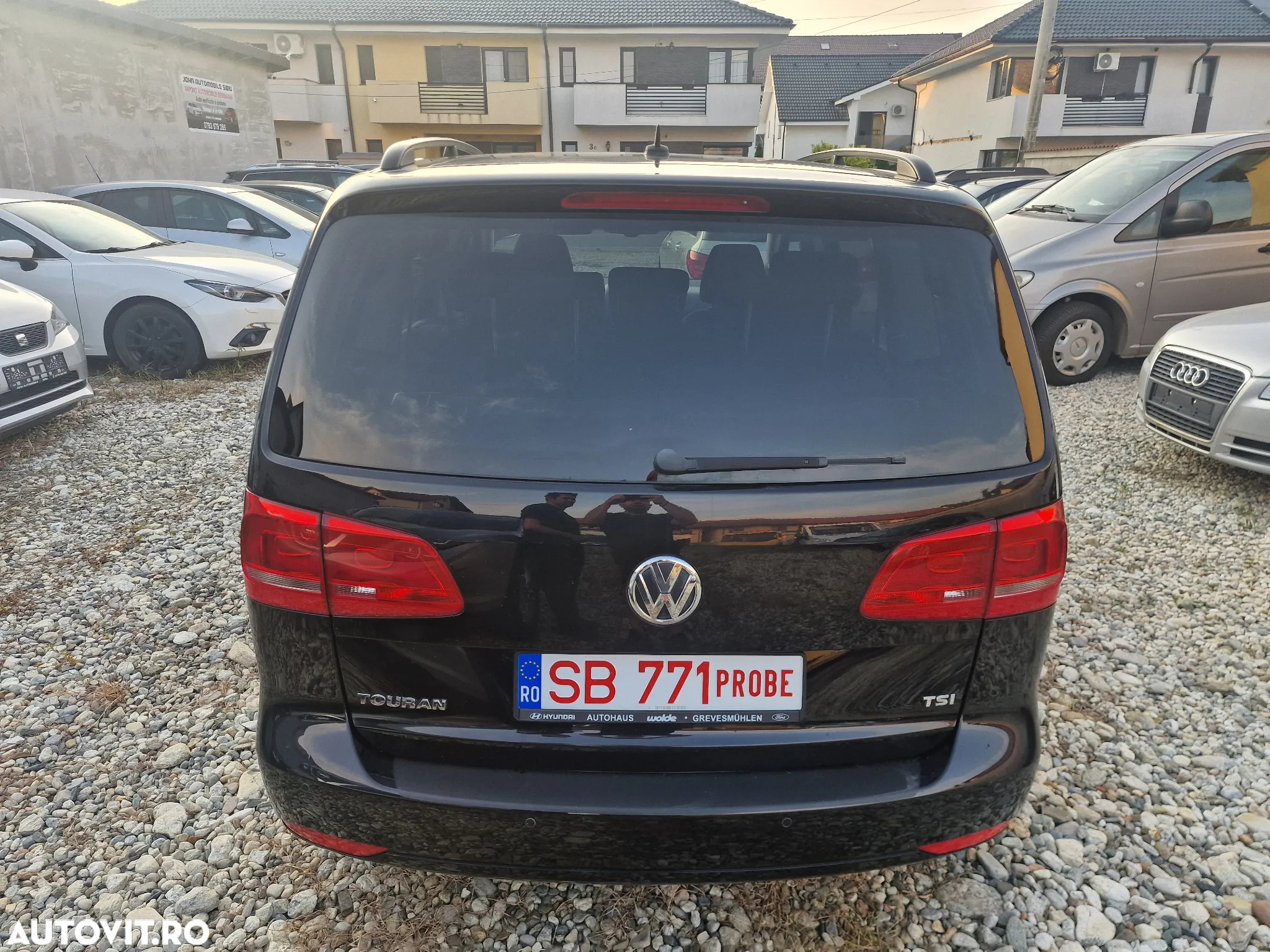 Volkswagen Touran 1.4 TSI (BlueMotion Technology) Comfortline - 6