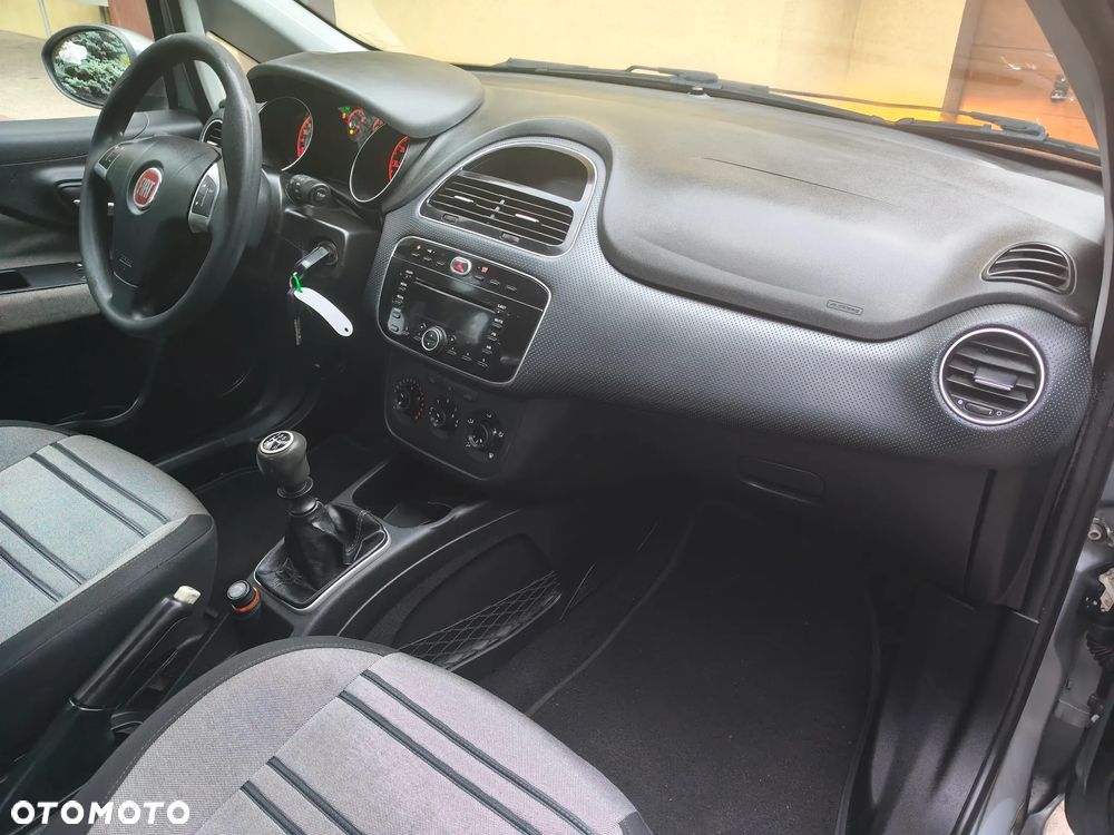 Fiat Punto Evo 1.4 8V Active - 18
