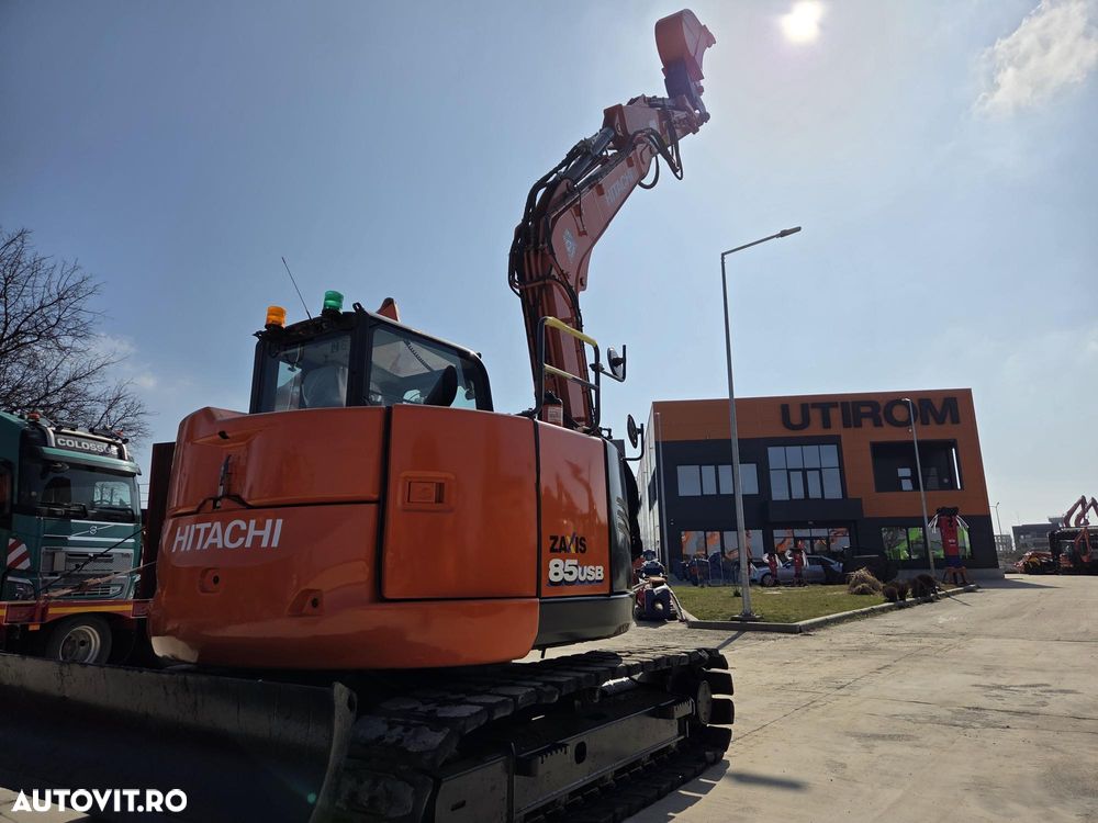 Hitachi ZX85, 2022, 2.491h, 8,6t, CUPLA RAPIDA HIDRAULICA+3 CUPE NOI, LAMA NIVELARE, ad sapare 5m, inst picon, instalatia rotire atasament, senile cauciuc, AC, Camera spate, ridica 4,5t, latime 2,2m, CA NOU, posibilitate leasing 4 ani-PROMOTIE 62.900 EUR+Tva - 14