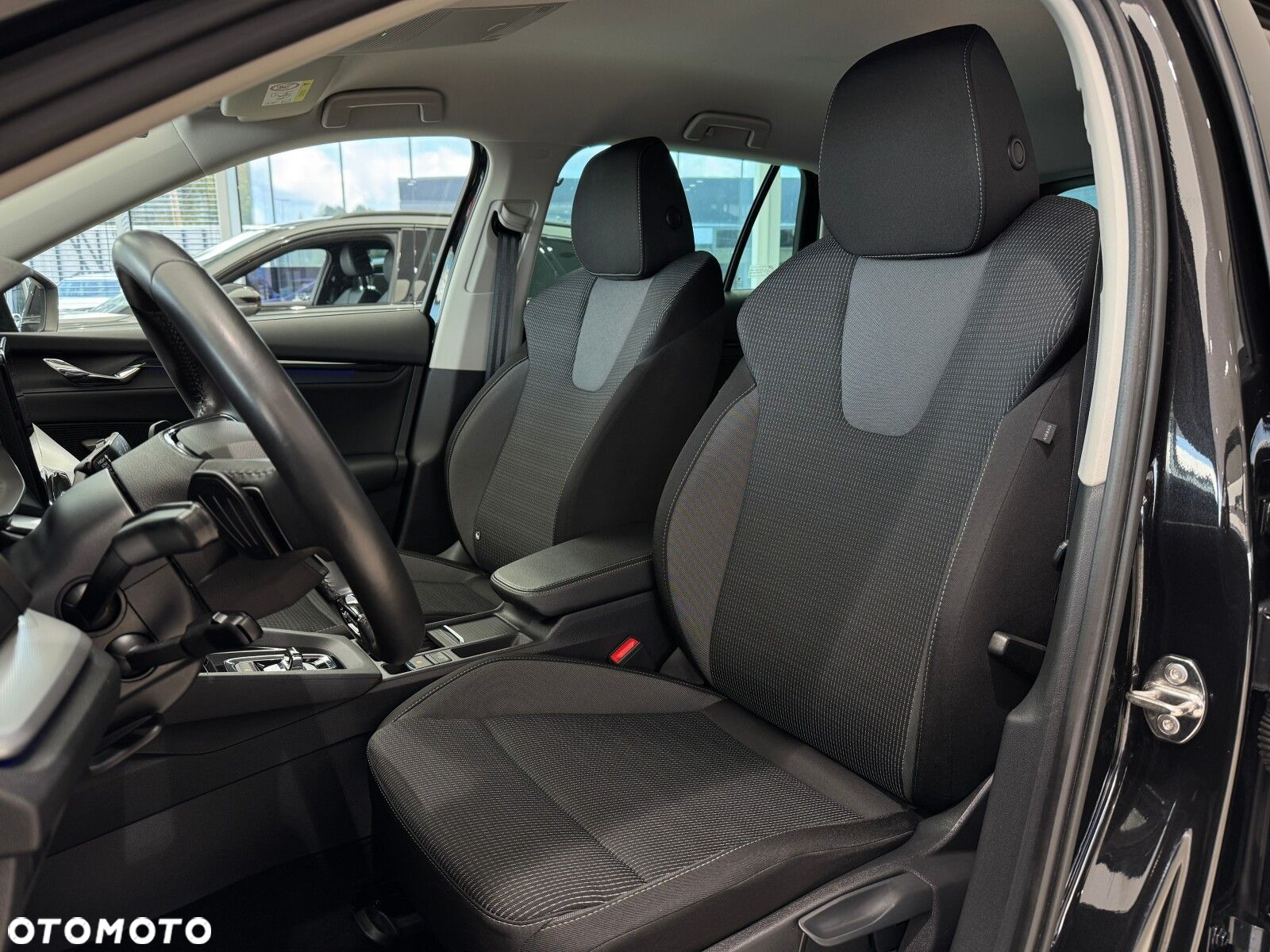 Skoda Octavia 2.0 TDI Ambition DSG - 10
