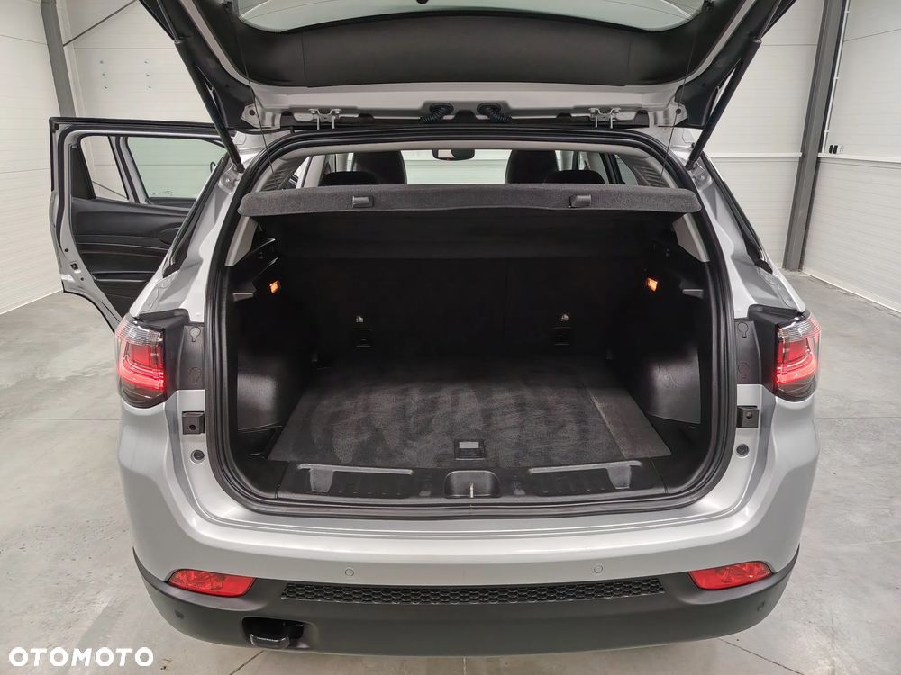Jeep Compass 1.3 T4 4xe Automatik Trailhawk - 26