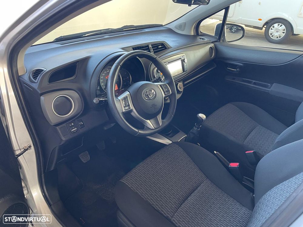 Toyota Yaris 1.4 D-4D AC Manual - 10