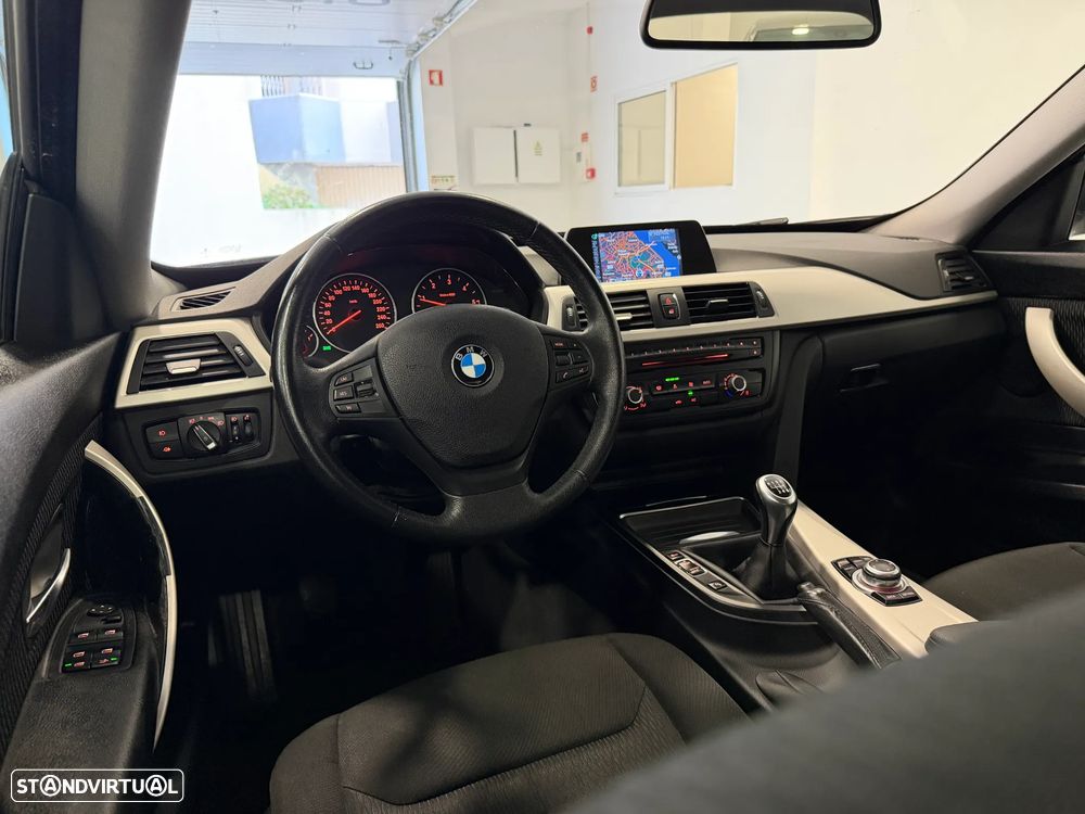 BMW 318 Gran Turismo d Modern Line - 27